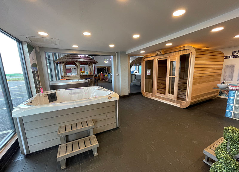 Hot Tub Showroom Near Lincolnshire