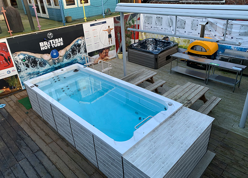 Hot Tub Showroom Near Lincolnshire